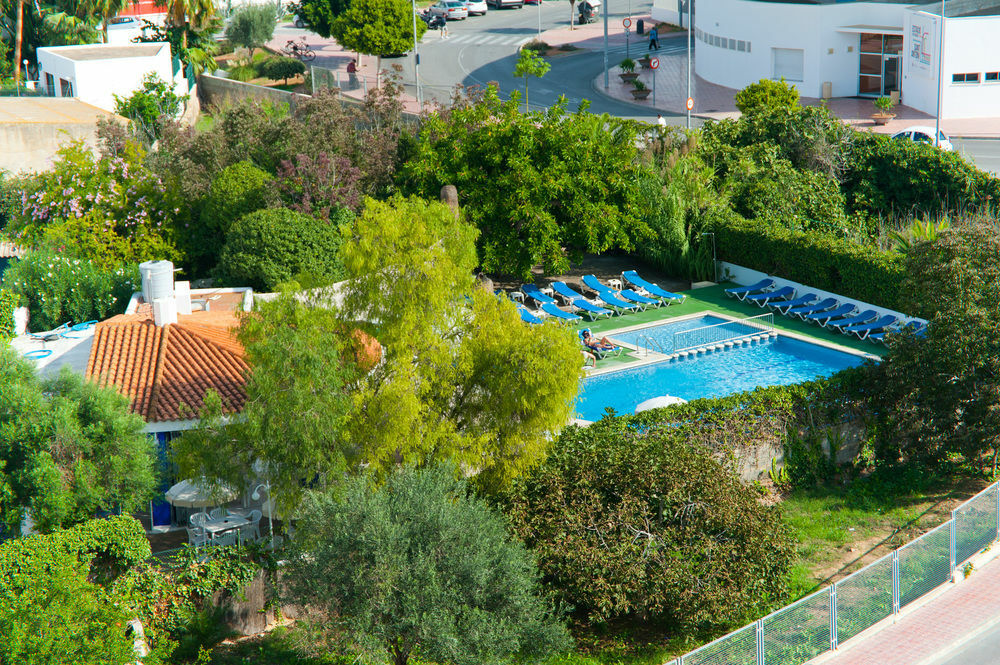 The Red Hotel By Ibiza Feeling - Adults Only Sant Antoni de Portmany Dış mekan fotoğraf