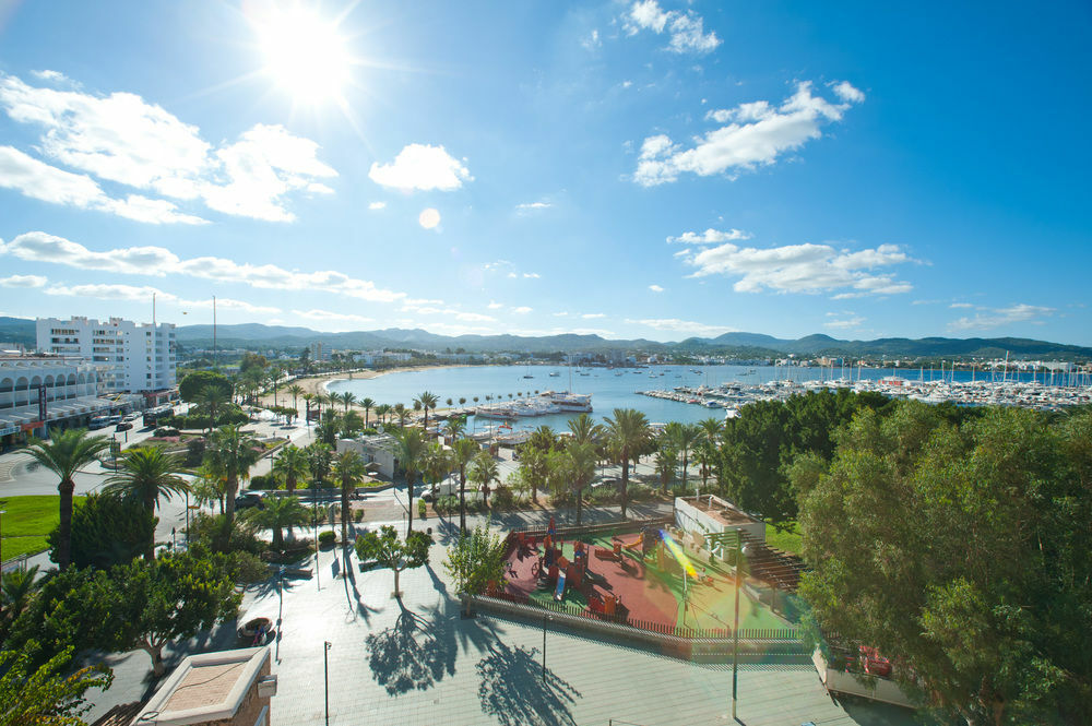 The Red Hotel By Ibiza Feeling - Adults Only Sant Antoni de Portmany Dış mekan fotoğraf