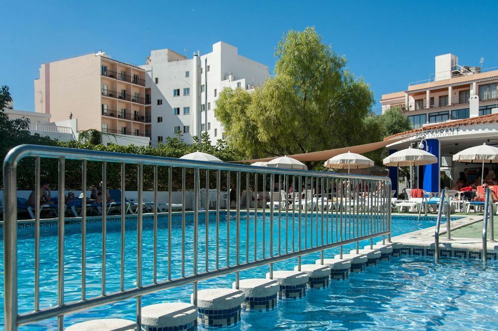 The Red Hotel By Ibiza Feeling - Adults Only Sant Antoni de Portmany Dış mekan fotoğraf