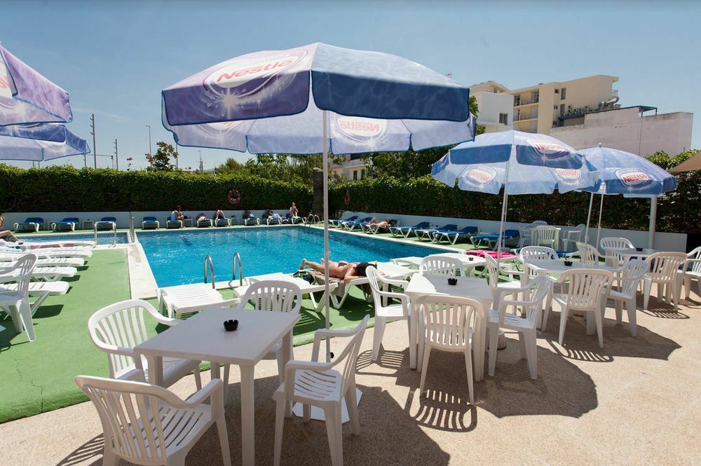 The Red Hotel By Ibiza Feeling - Adults Only Sant Antoni de Portmany Dış mekan fotoğraf