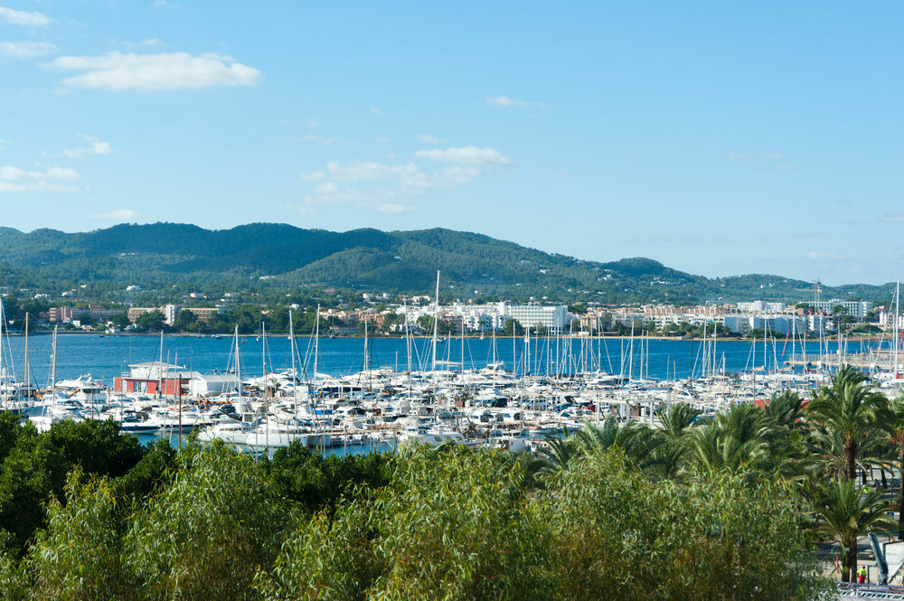 The Red Hotel By Ibiza Feeling - Adults Only Sant Antoni de Portmany Dış mekan fotoğraf